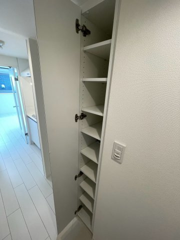 MAXIV梅島DUEの収納