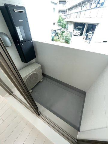 MAXIV梅島DUEのバルコニー