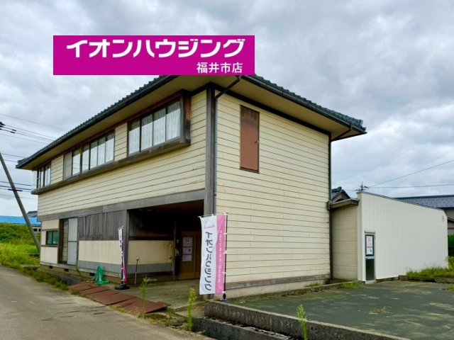 坂井市春江町針原 中古住宅♪