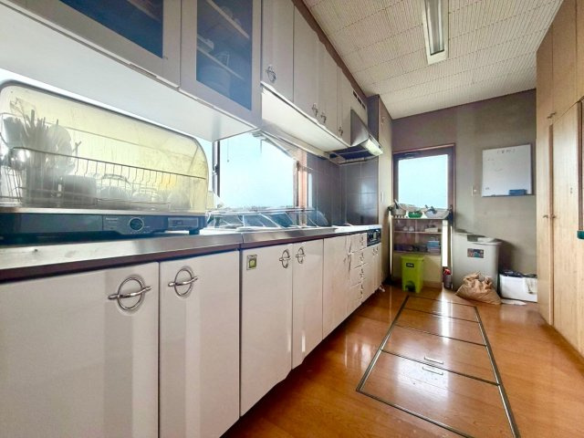 坂井市春江町針原 中古住宅♪
