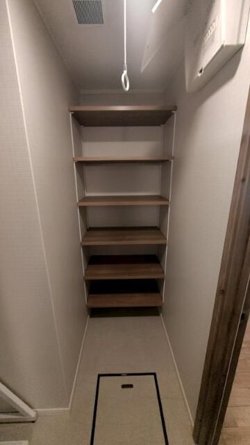 Ｎ　ＳＱＵＡＲＥの収納