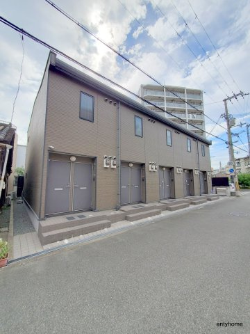 サンパレス塚本　仲介手数料無料の外観