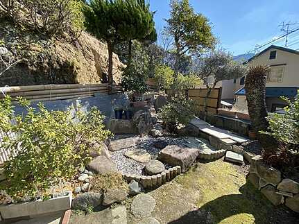 東区上温品2丁目中古戸建の庭
