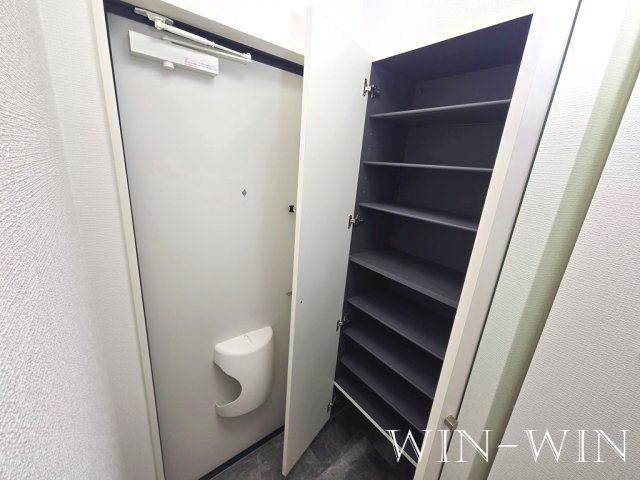 レ シュエットの玄関