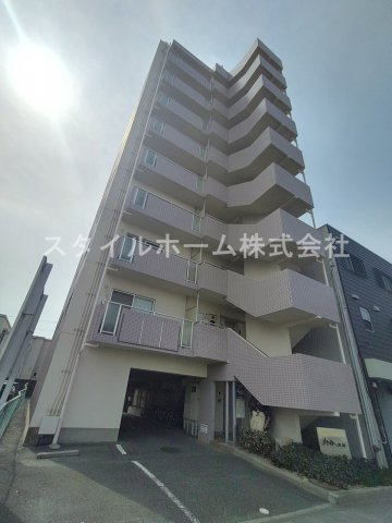 ジナ東海の外観