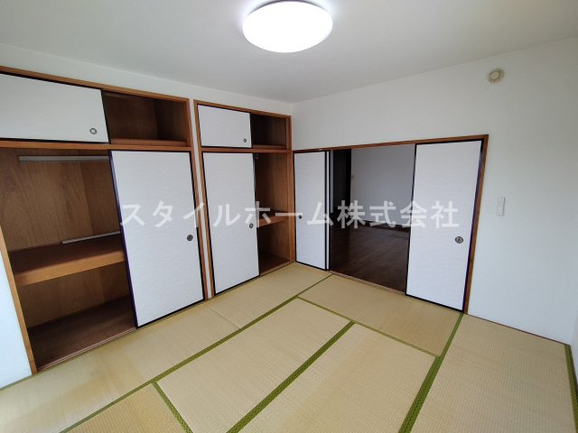 ジナ東海の和室|別部屋写真です。