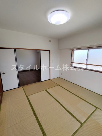 ジナ東海の和室|別部屋写真です。
