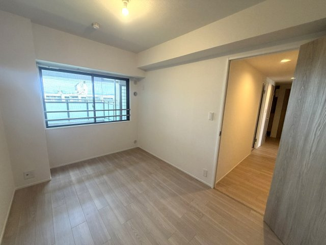 オークヒルズ香里四番館の洋室