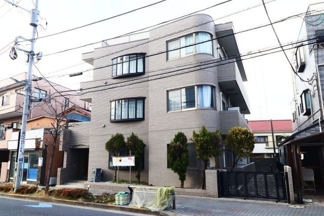 ガーデンハウス壱番館の外観
