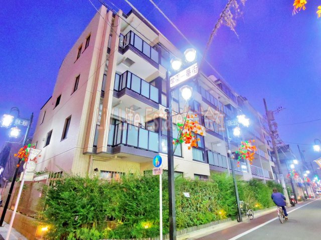 エクセレントシティ一橋学園駅前の外観