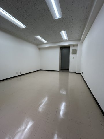 西村ビルのその他