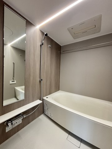 S-RESIDENCE愛宕SOUTHの浴室