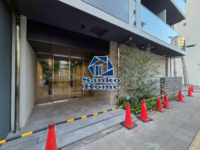 バウスフラッツ蔵前のエントランス