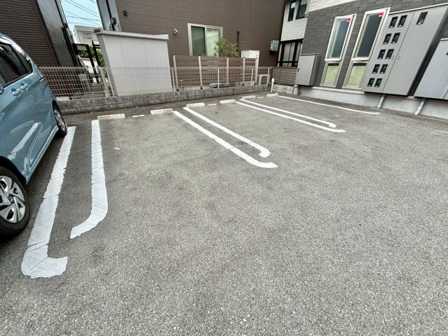 エソラ　ソレーユ田寺東の駐車場