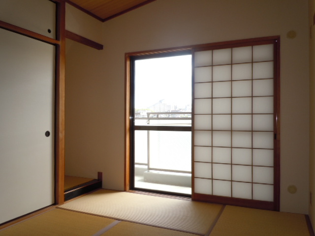 セントラル豊中東の内装