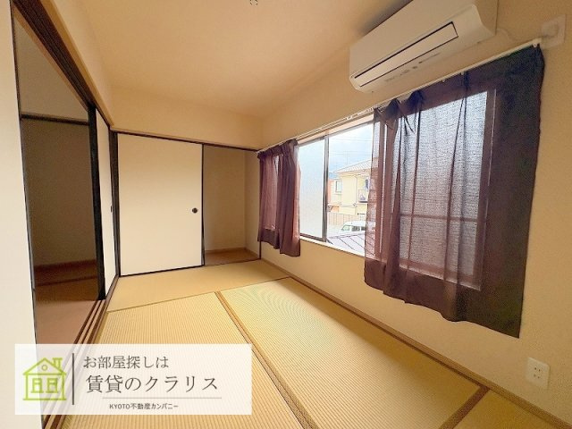 北御所 京の家 東側の内装