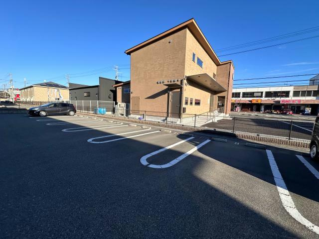 セレーノ・ＫⅡの駐車場