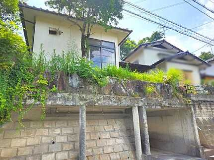 東区馬木3丁目中古戸建の前面道路含む現地写真