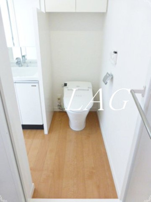 【トイレ】 | アジリア南麻布J's | トイレです。