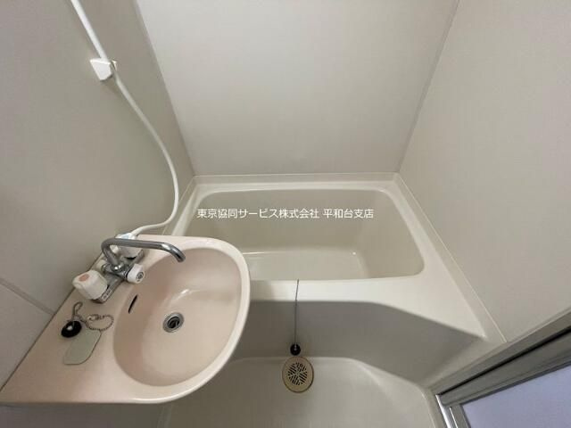 アネックス北町の浴室