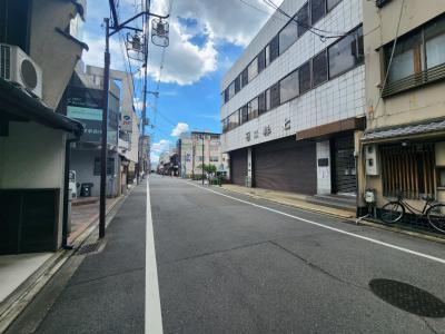 三条双月堂の地図|前面道路