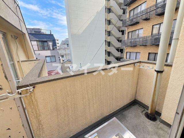 豊島区南大塚１丁目の賃貸マンションのバルコニー