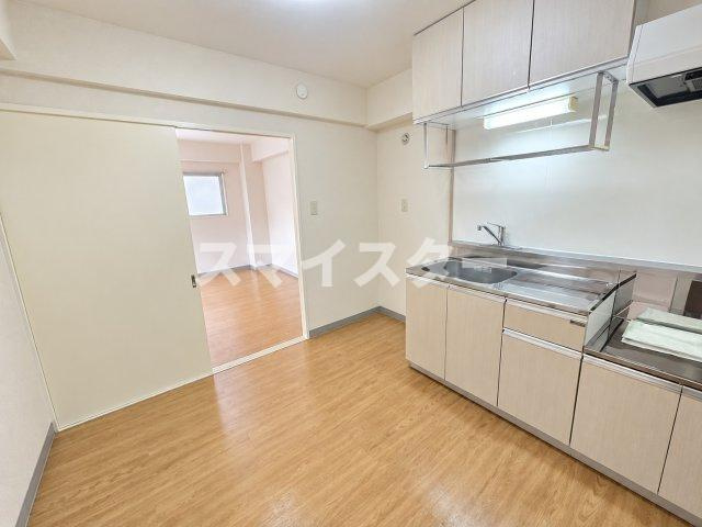 豊島区南大塚１丁目の賃貸マンションの居間・リビング