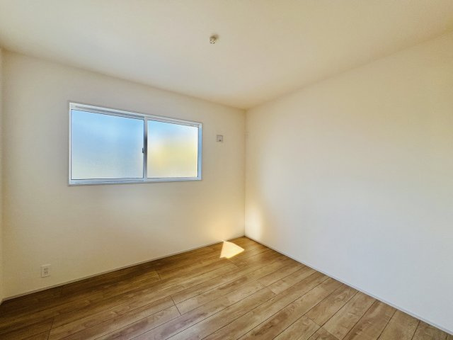 高崎市新町の洋室|お子様の一人部屋デビューにも最適♪