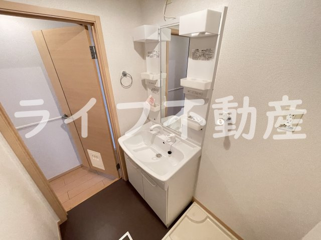 ベルフルールN・Kの独立洗面台