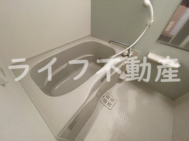 ベルフルールN・Kの浴室