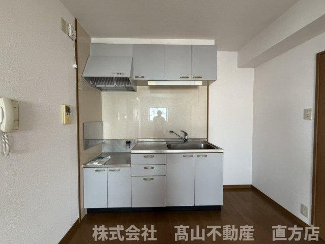 直方市古町の賃貸マンションのキッチン