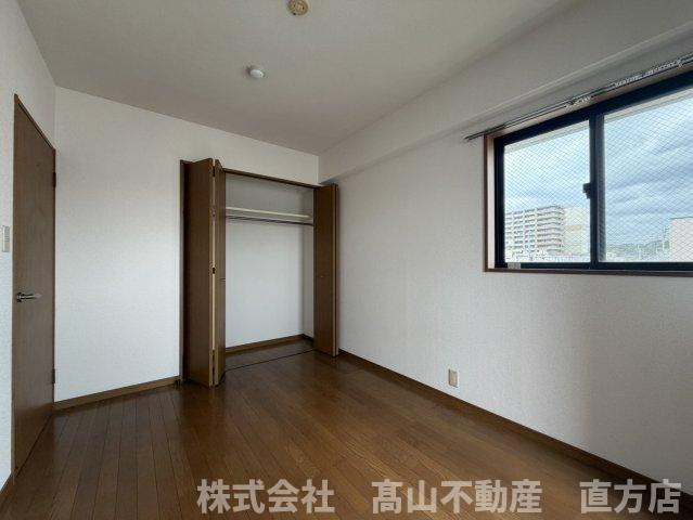 直方市古町の賃貸マンションの寝室