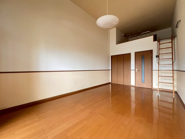 グランドヒル大津和の寝室