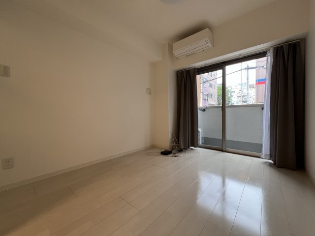 【寝室】 | COCOBNB DAIKOKUCHO NAMBA OSAKA
