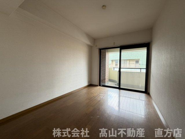 直方市古町の賃貸マンションの洋室