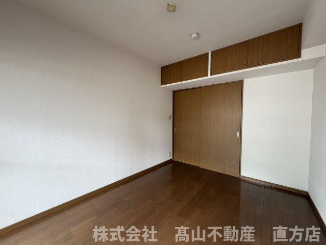 直方市古町の賃貸マンションの洋室