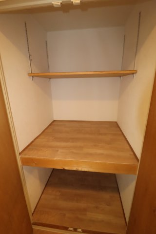 札幌館アネックスの収納