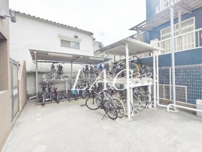 【その他共用部分】 | スカイコート板橋区役所前 | 駐輪場です。