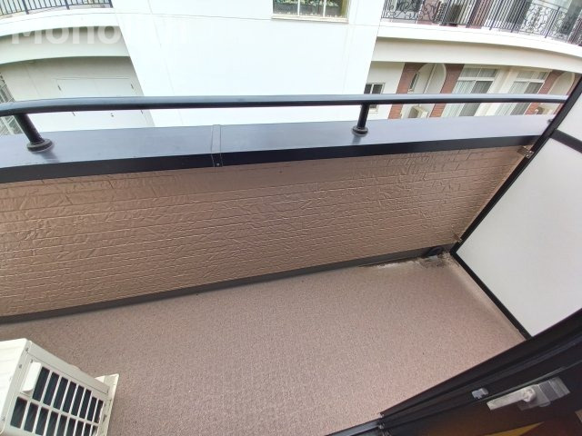 エーワン池浦のバルコニー