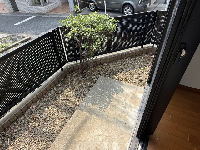 フォレスト高円寺のバルコニー