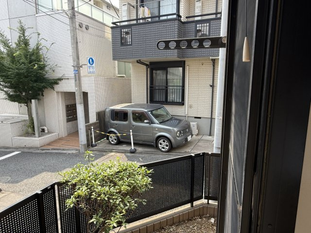 フォレスト高円寺のバルコニー