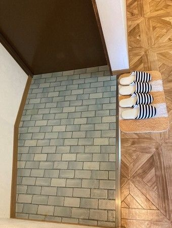 プレミール北堀江の玄関