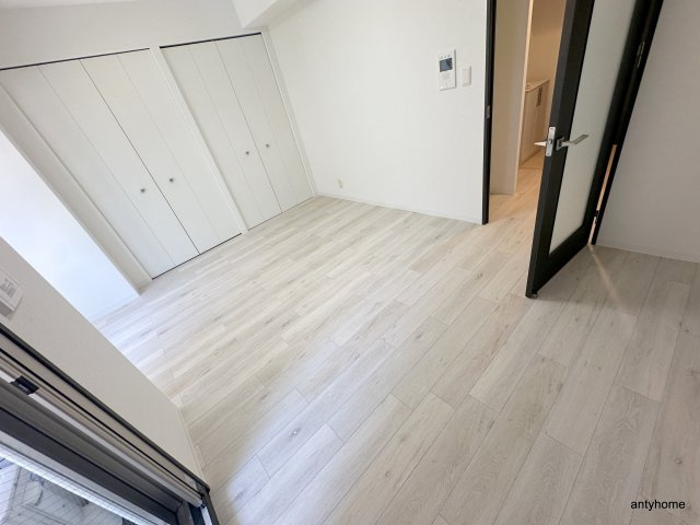 ルクレ西長堀　仲介手数料無料の寝室