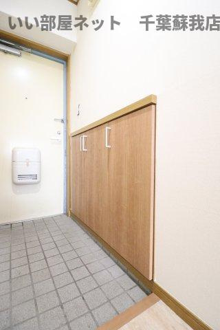 (仮)椎名崎町マンションの玄関|シューズボックス