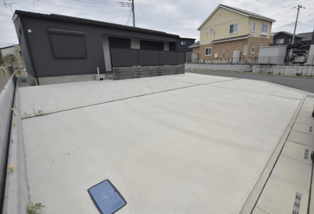 【駐車場】 | 久喜市上内　中古戸建