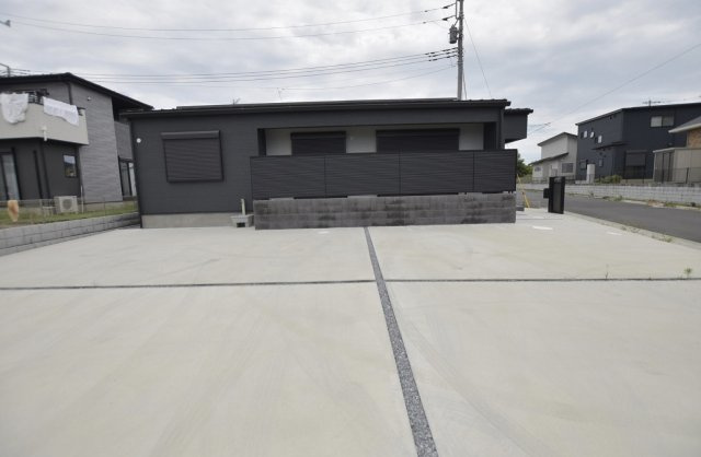 【駐車場】 | 久喜市上内　中古戸建