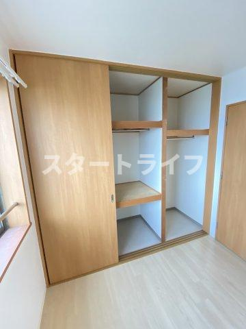 大阪市淀川区三津屋中２丁目の賃貸マンションの収納