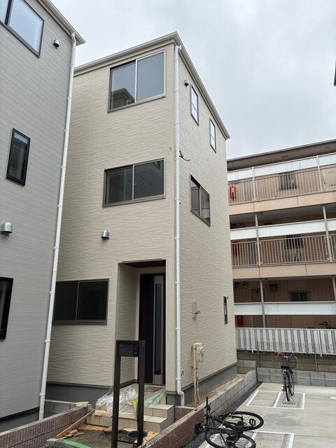 市川市高谷の外観