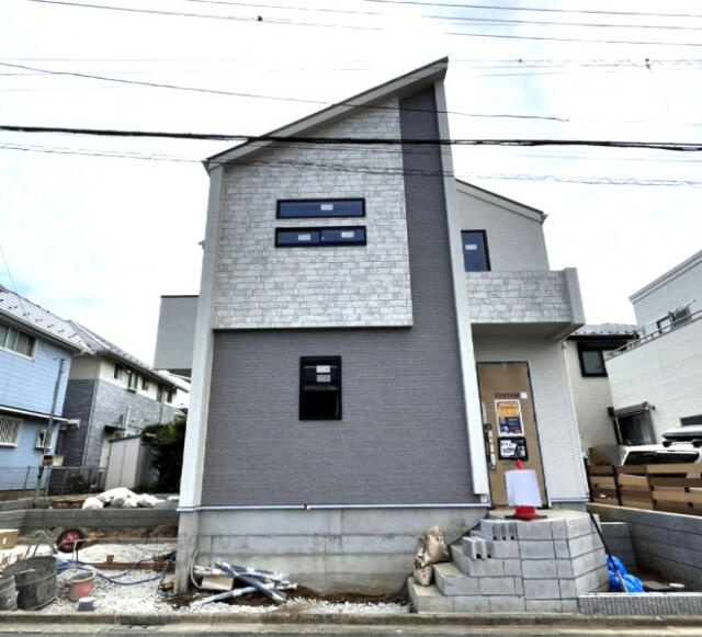 ブルーミングガーデン　船橋市大穴北３丁目１棟／１期１号棟