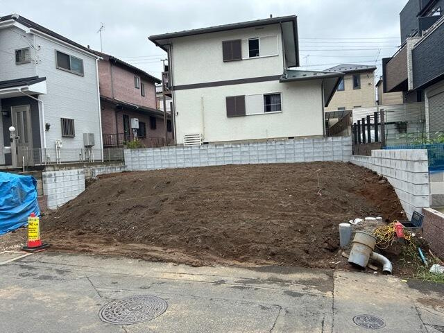 丸山４丁目の駐車場|（1号棟）